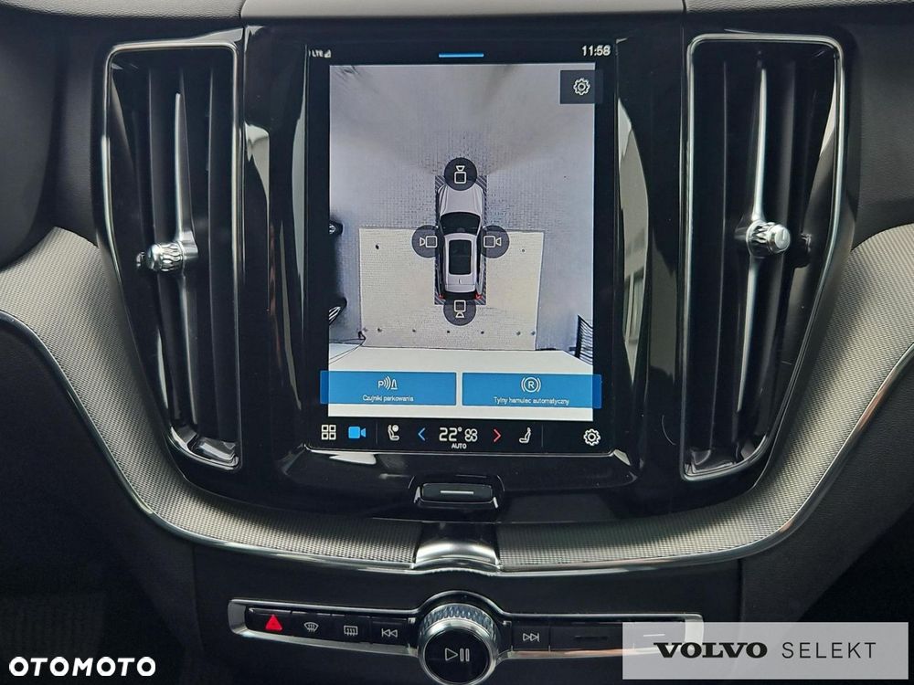 Volvo XC 60 T6 AWD Plug-in Hybrid Plus Dark - 18