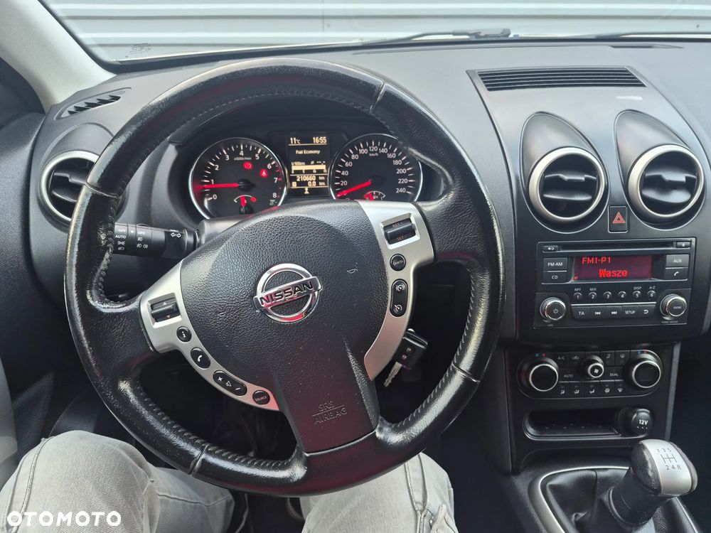 Nissan Qashqai 1.6 Acenta - 11