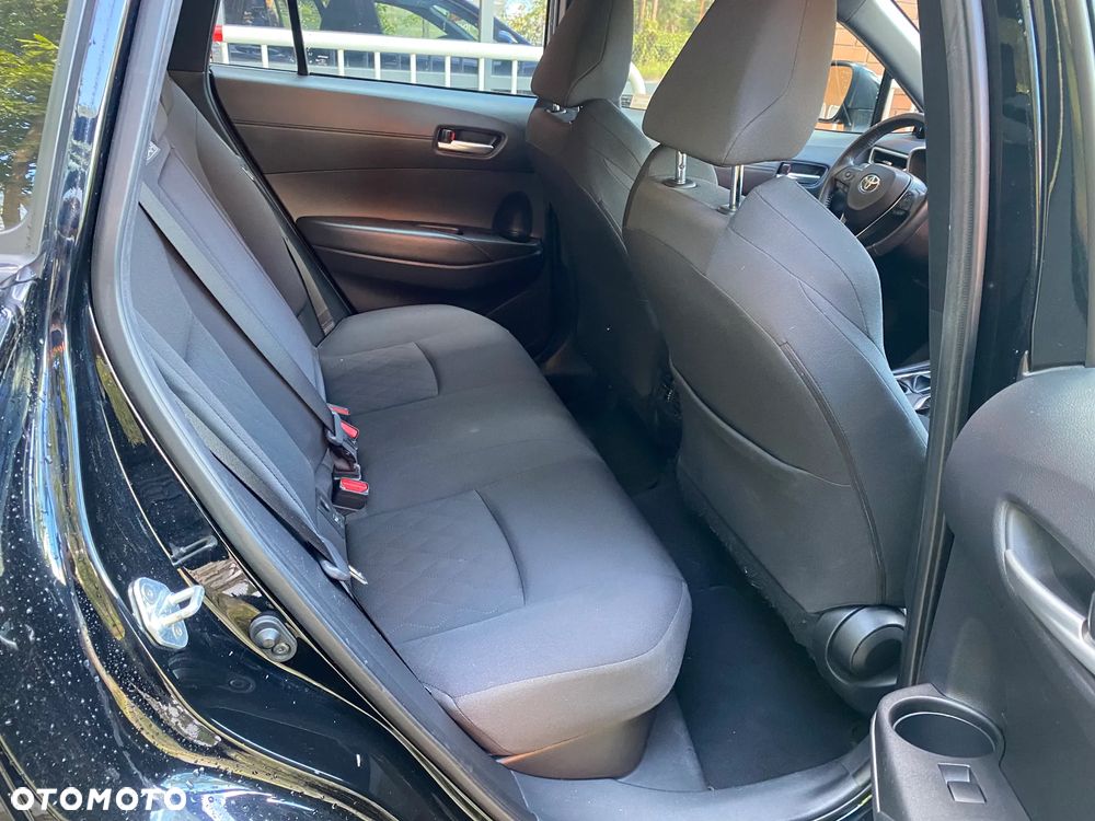 Toyota Corolla Cross 2.0 Hybrid Comfort - 16