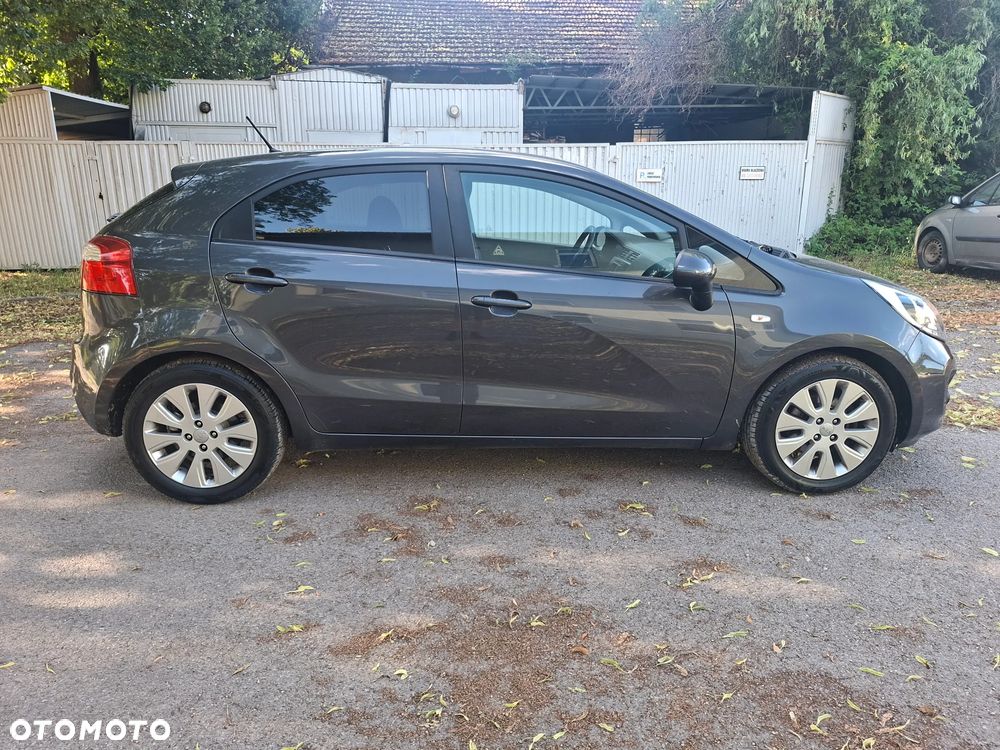 Kia Rio 1.2 M - 5