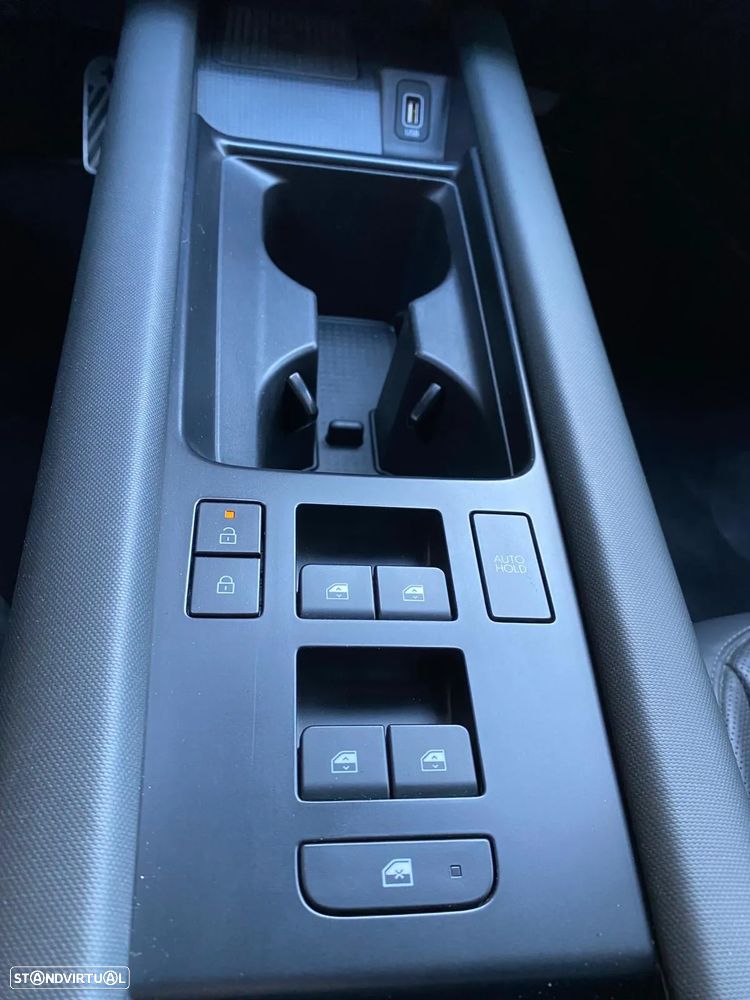 Hyundai Ioniq 6 77,4 kWh 4WD Uniq - 16