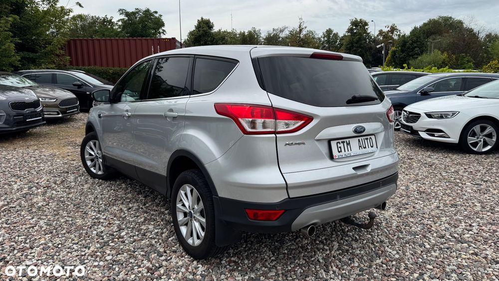 Ford Kuga 2.0 TDCi FWD Titanium - 9