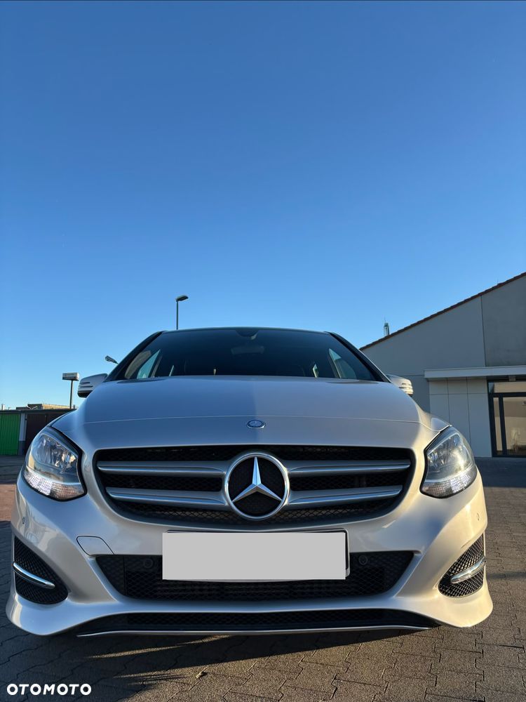 Mercedes-Benz B-Class 2015 photo 4