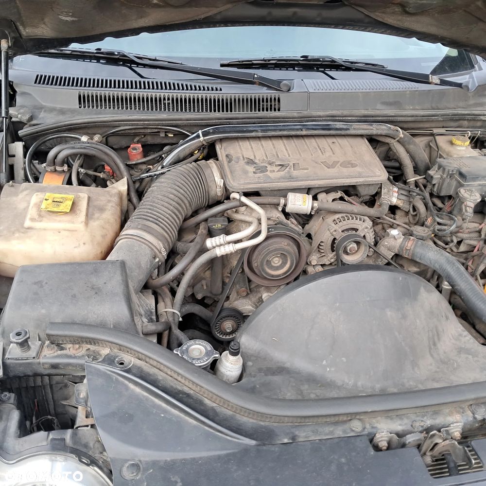 Jeep Grand Cherokee 3.7 4x4 Laredo - 17