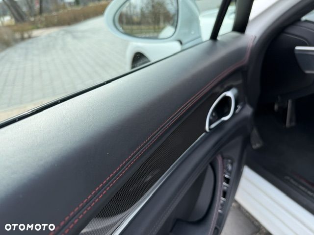 Porsche Panamera - 13