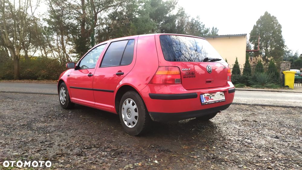 Volkswagen Golf 1.6 Basis - 5