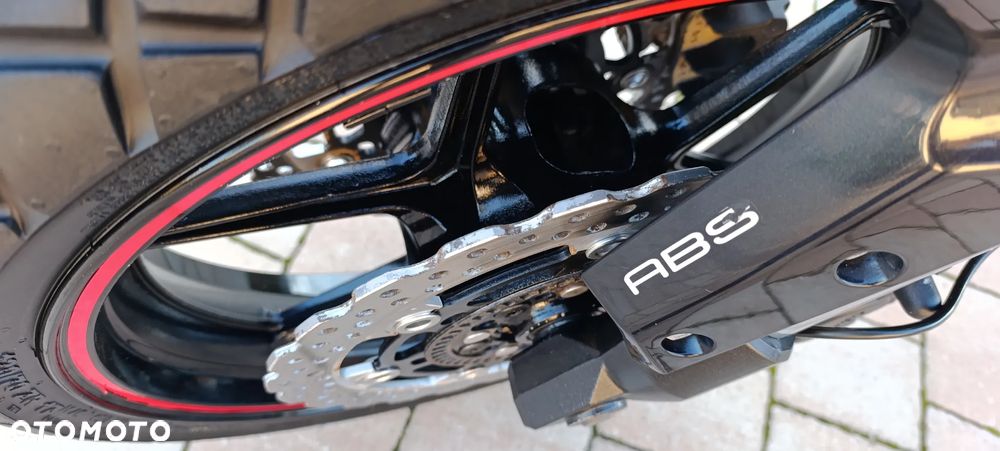 Kawasaki Versys 650 - 18