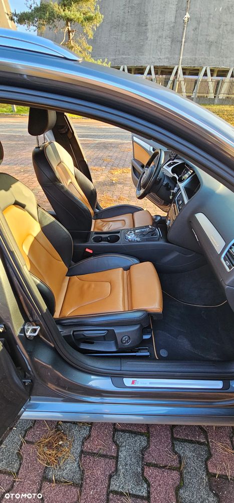 Audi A4 Avant 2.0 TDI S tronic quattro - 15