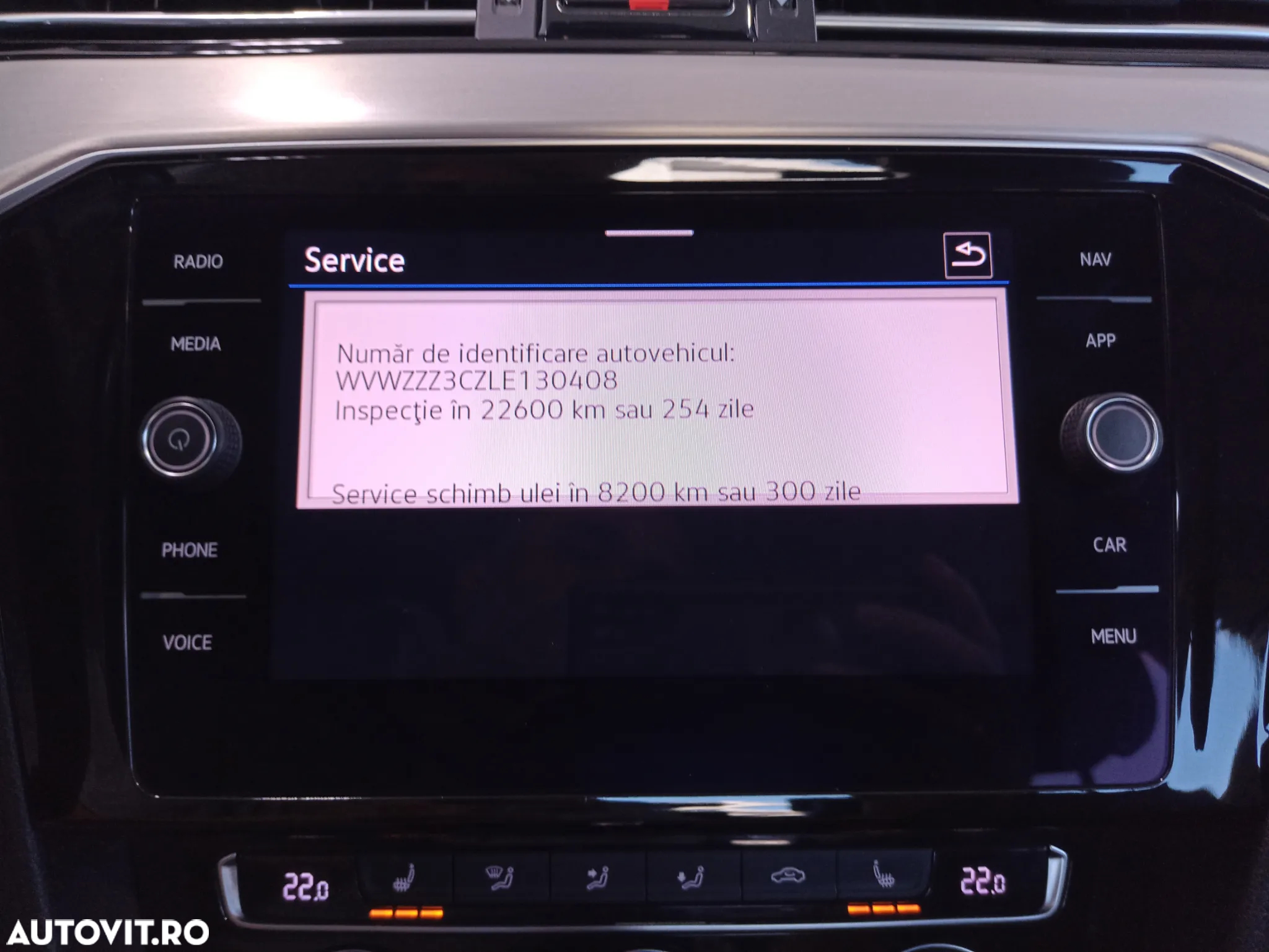 Volkswagen Passat 2.0 TDI DSG Highline - 20
