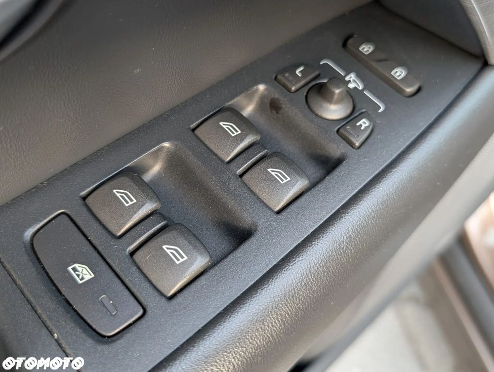Volvo V70 D3 Drive-E Dynamic Summum - 28
