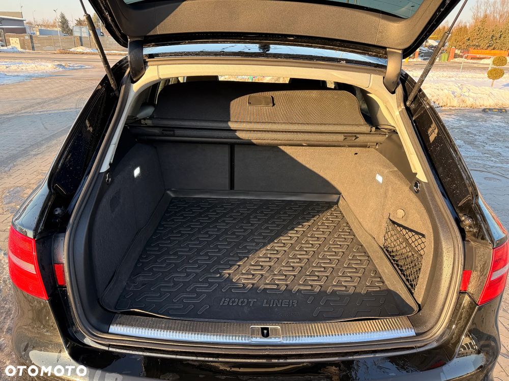 Audi A4 Avant - 16