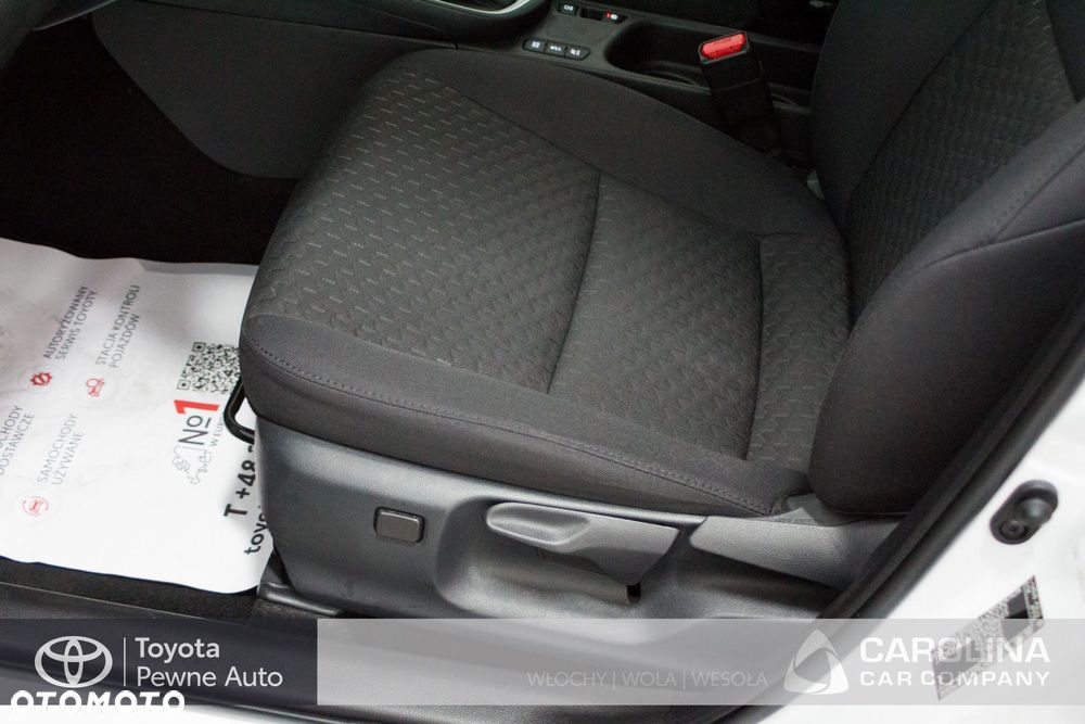 Toyota Yaris Cross - 12