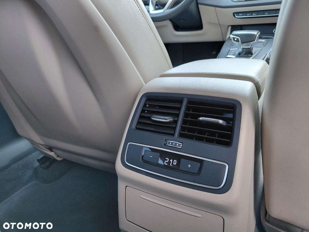 Audi A4 Avant - 17