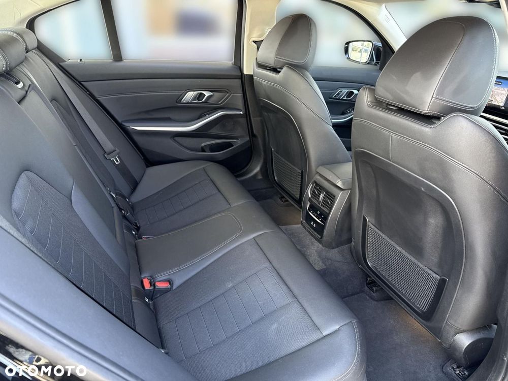 BMW Seria 3 - 20