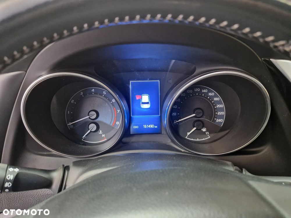 Toyota Auris 1.6 Premium - 12