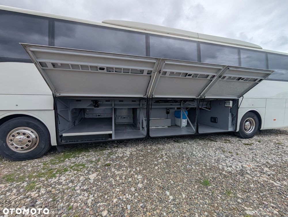 Mercedes-Benz Tourismo - 11