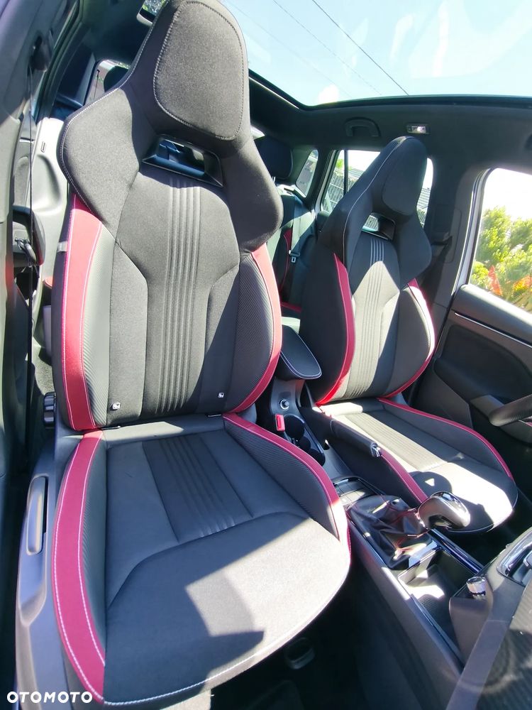 Skoda Kamiq 1.0 TSI Monte Carlo DSG - 25