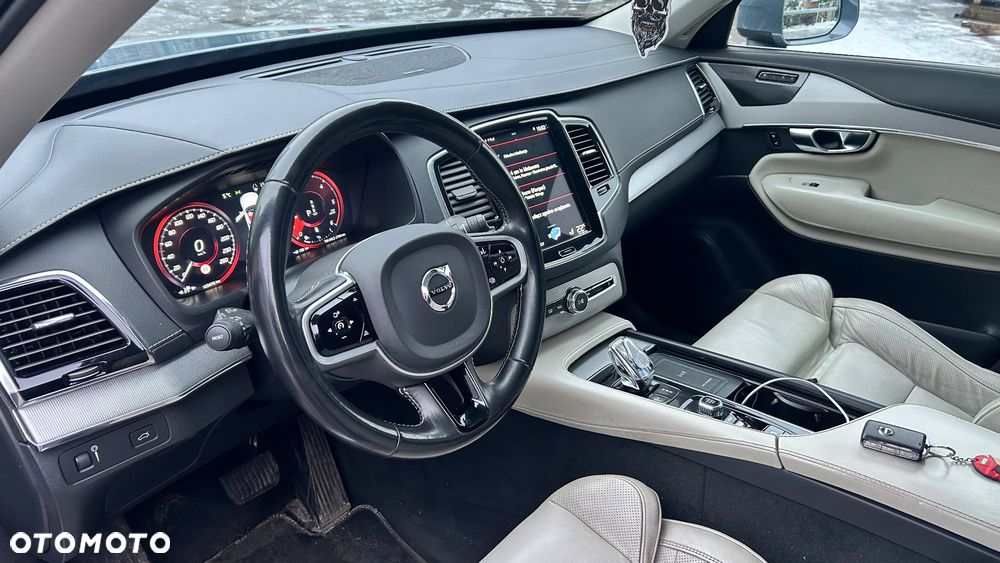 Volvo XC 90 D5 AWD Inscription - 8