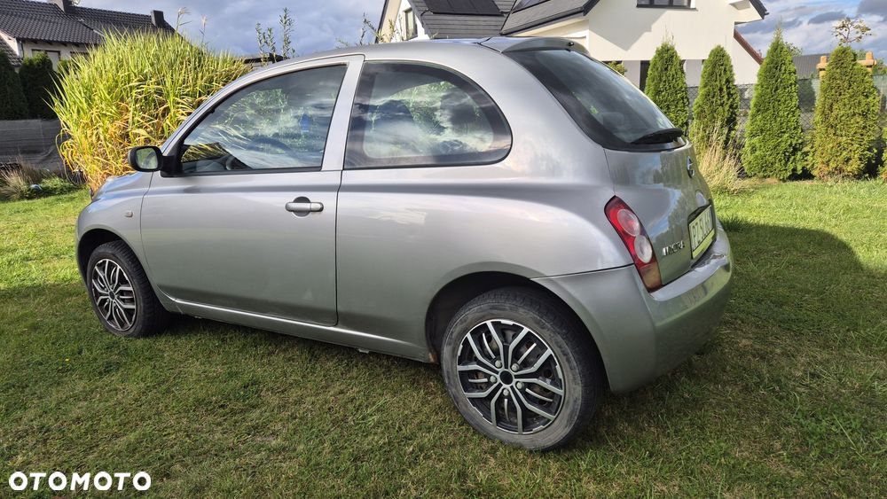 Nissan Micra - 5