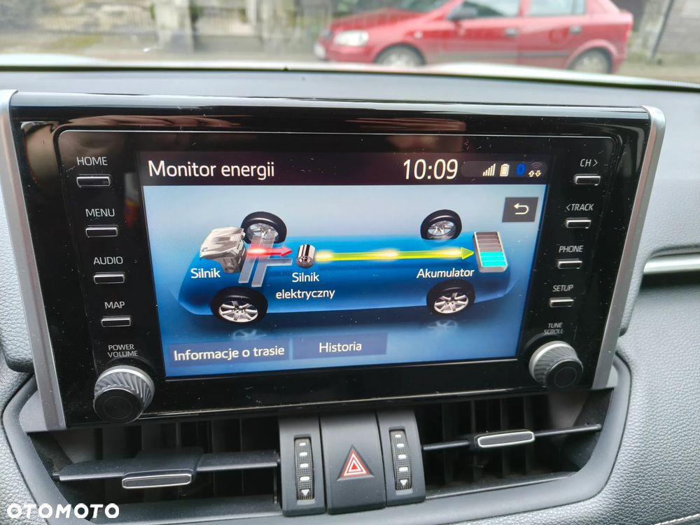 Toyota RAV4 - 18