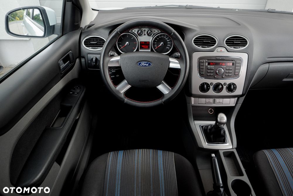 Ford Focus 1.6 TDCi FX Silver - 30
