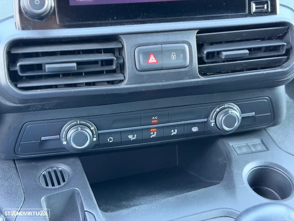 Opel Combo 1.5 CDTi 100HP 3L - 16