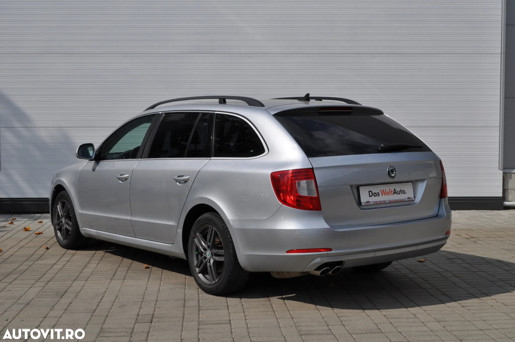 Skoda Superb Combi 2.0 TDI Comfort - 3