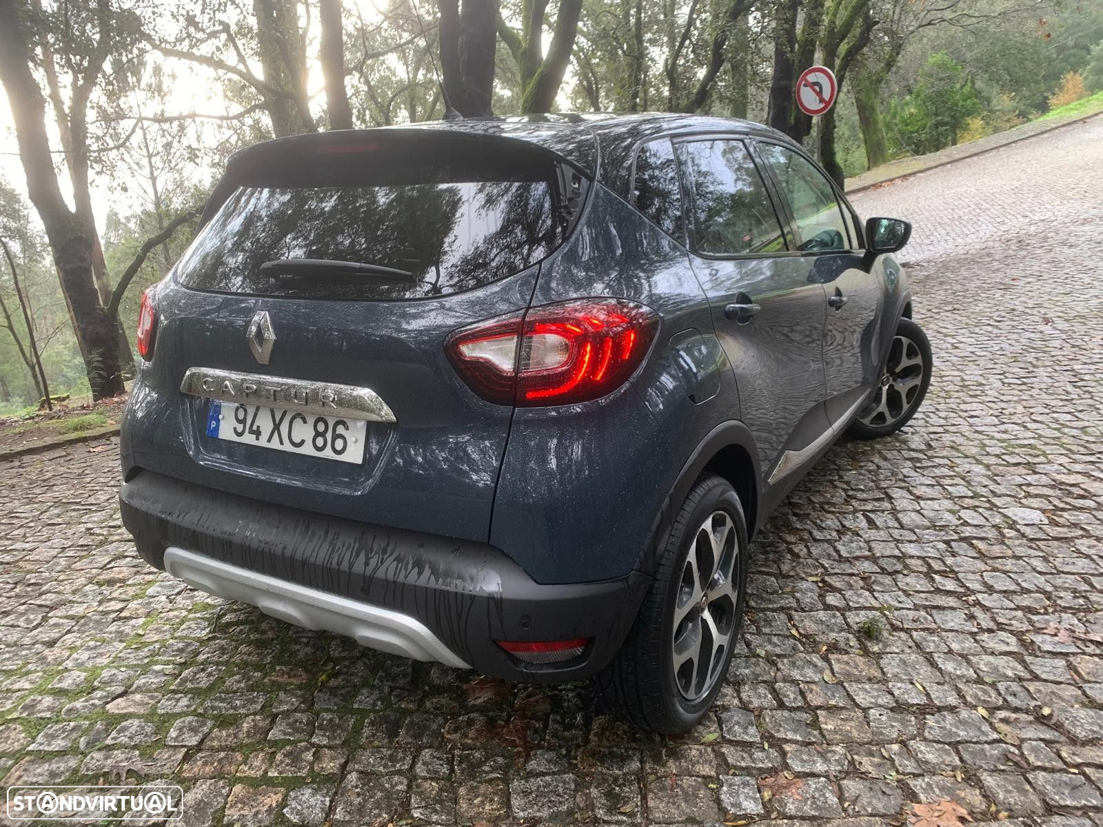 Renault Captur 1.5 dCi Exclusive EDC - 2