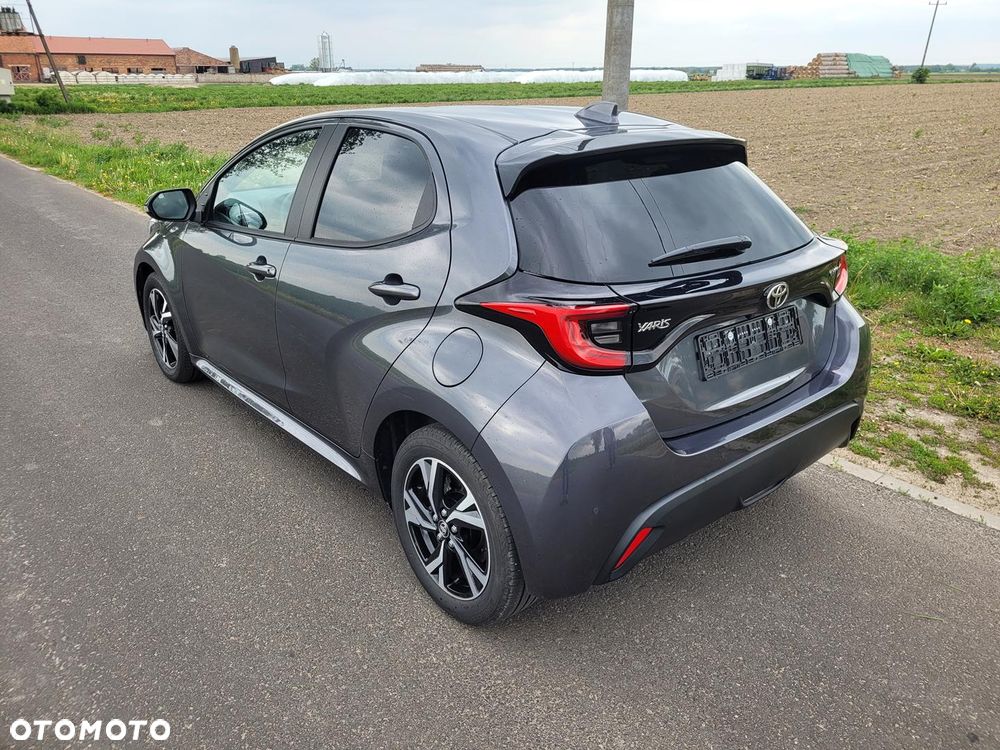 Toyota Yaris 1.5 VVT-i Comfort - 4