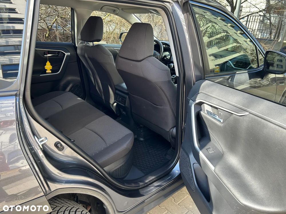 Toyota RAV4 - 17