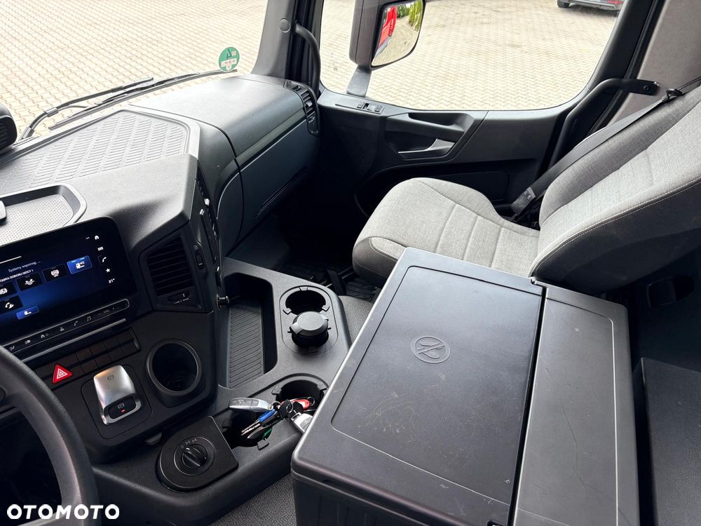 Mercedes-Benz AROCS 3246 8x4 EURO6 WYWROTKA TRÓJSTRONNA Z BORDMATIKIEM - 22