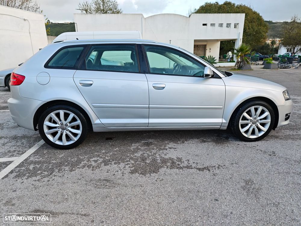 Audi A3 Sportback 1.6 TDI Sport - 4