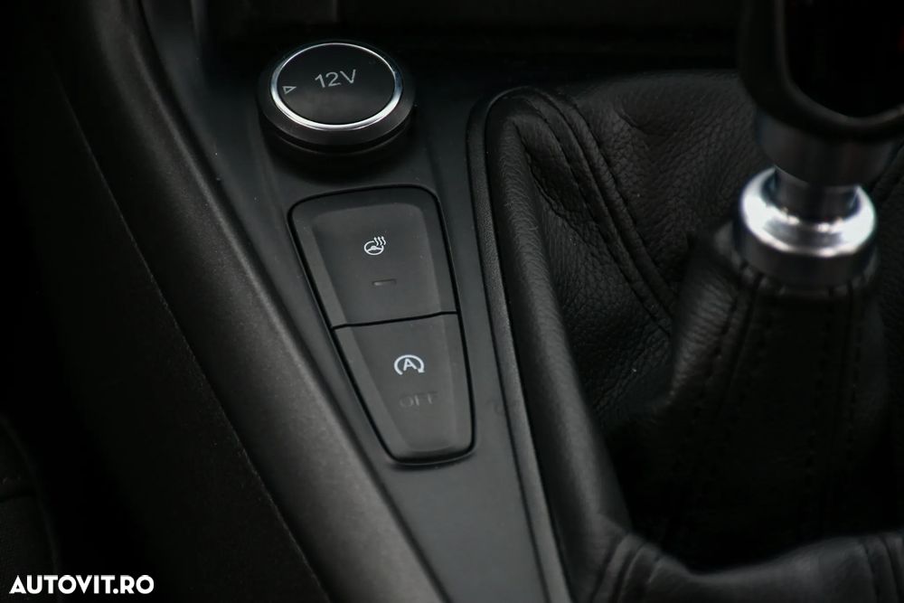 Ford Focus 1.5 TDCi DPF Start-Stopp-System Business - 11