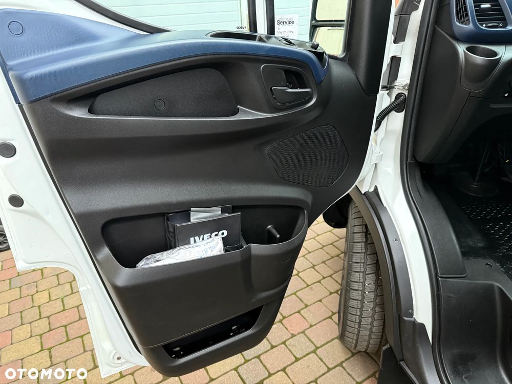 Iveco Daily Izoterma Winda - 13