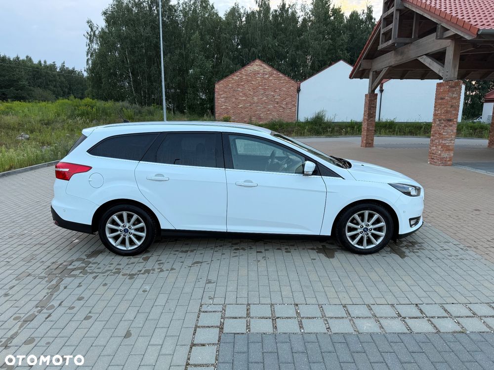 Ford Focus 1.5 TDCi DPF Start-Stopp-System Titanium - 6