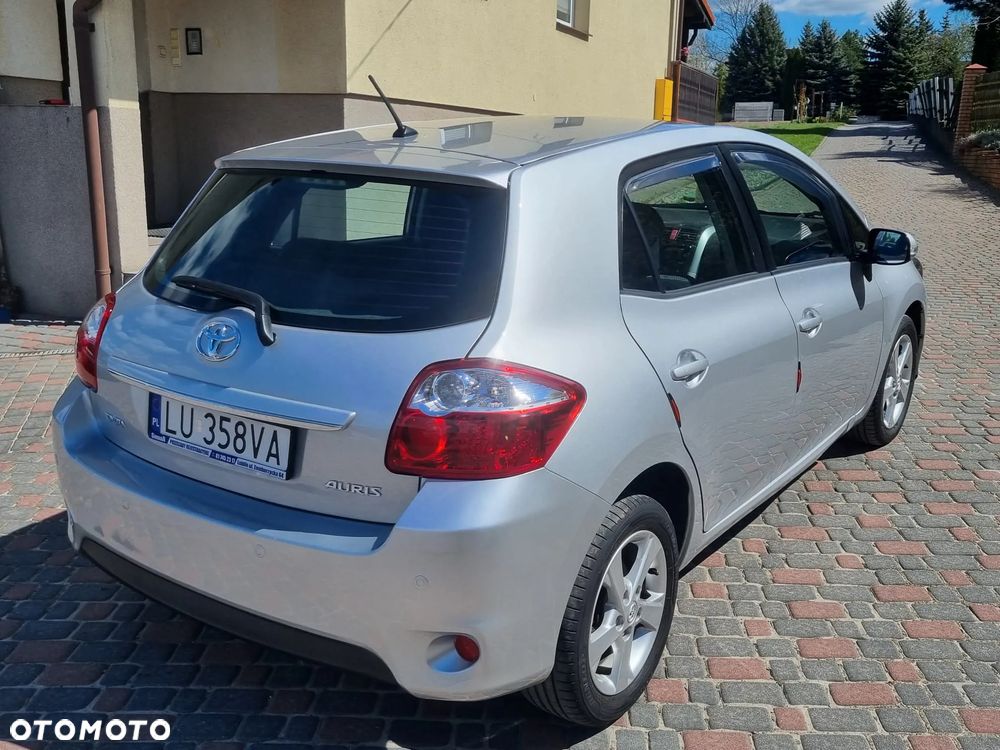 Toyota Auris 1.6 Valvematic Life - 5
