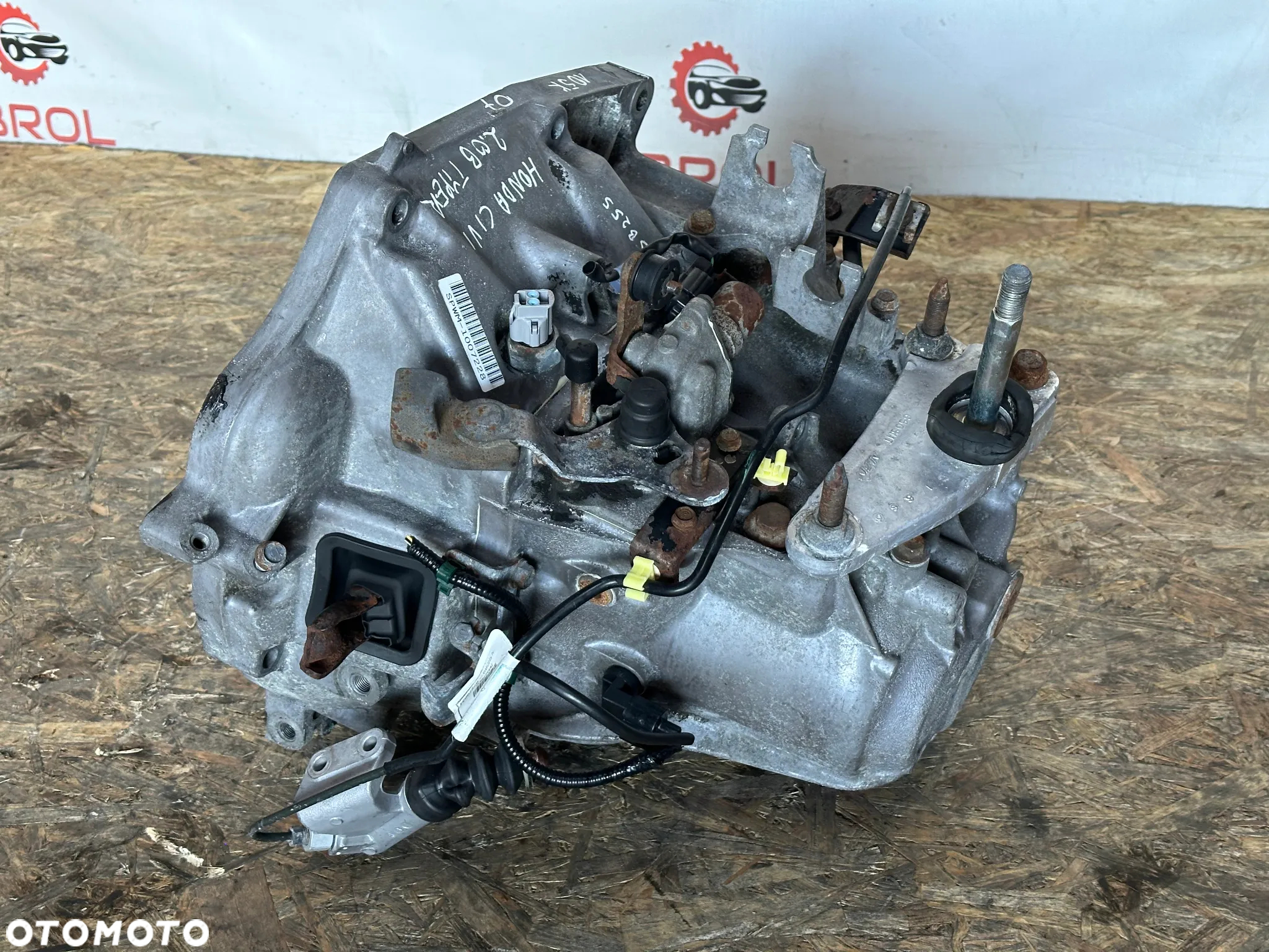 SKRZYNIA BIEGÓW HONDA CIVIC VIII 2.0 TYPE-R  SPWM 07' - 3