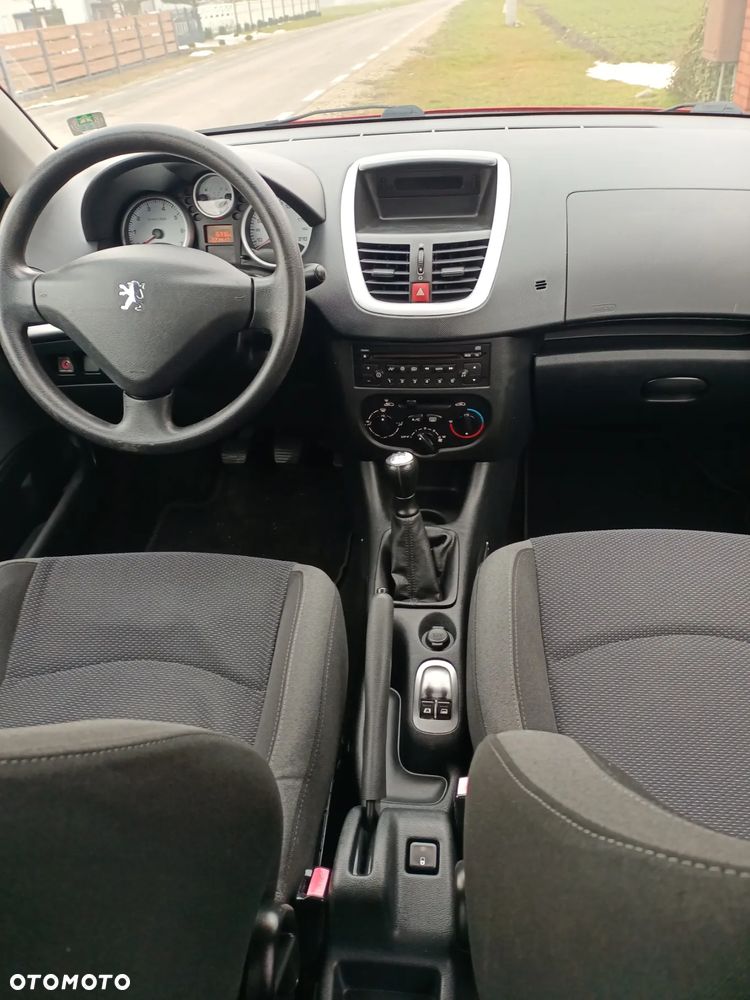 Peugeot 206 plus 75 - 8