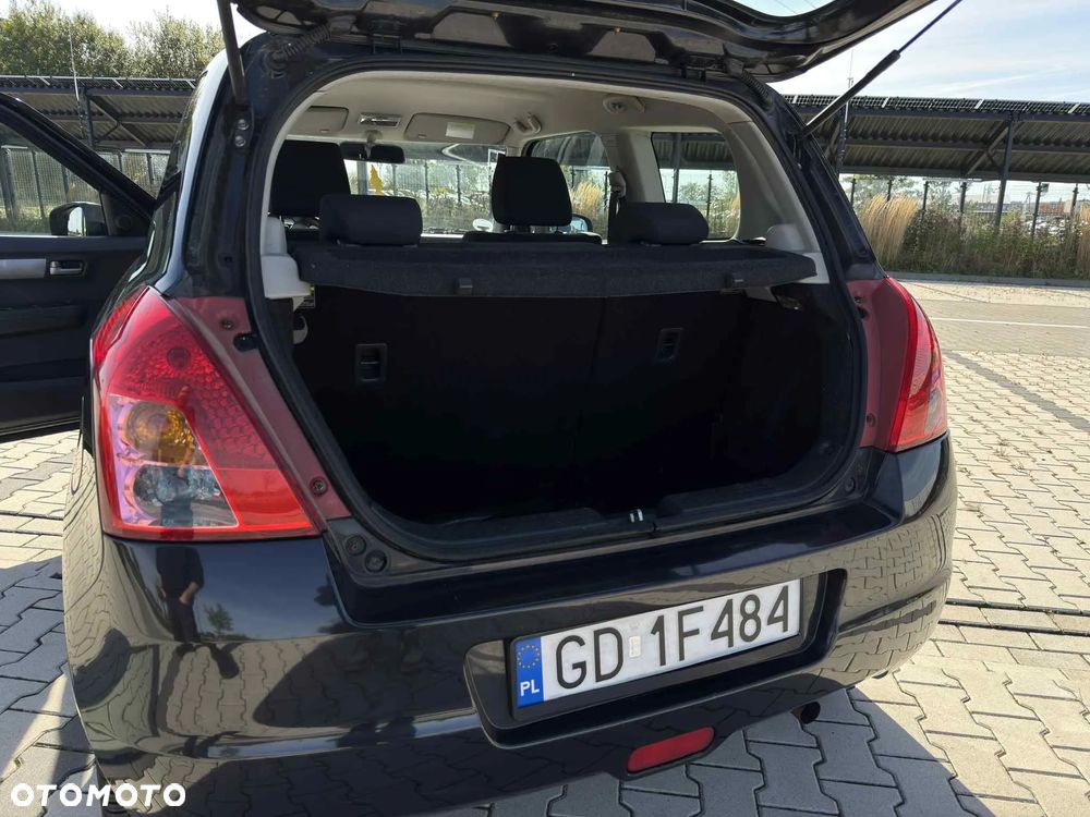 Suzuki Swift - 9