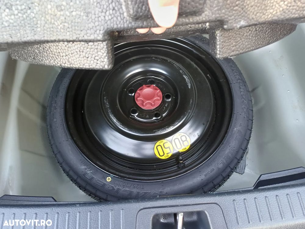 Toyota Corolla 1.8 HSD Business - 10