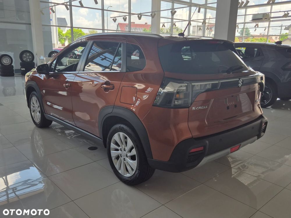 Suzuki S-Cross 1.4 BoosterJet mHEV Premium Plus SP - 4