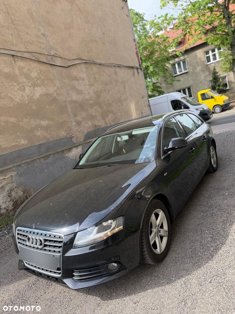 Audi A4 Avant 2.0 TDI DPF Ambition - 1