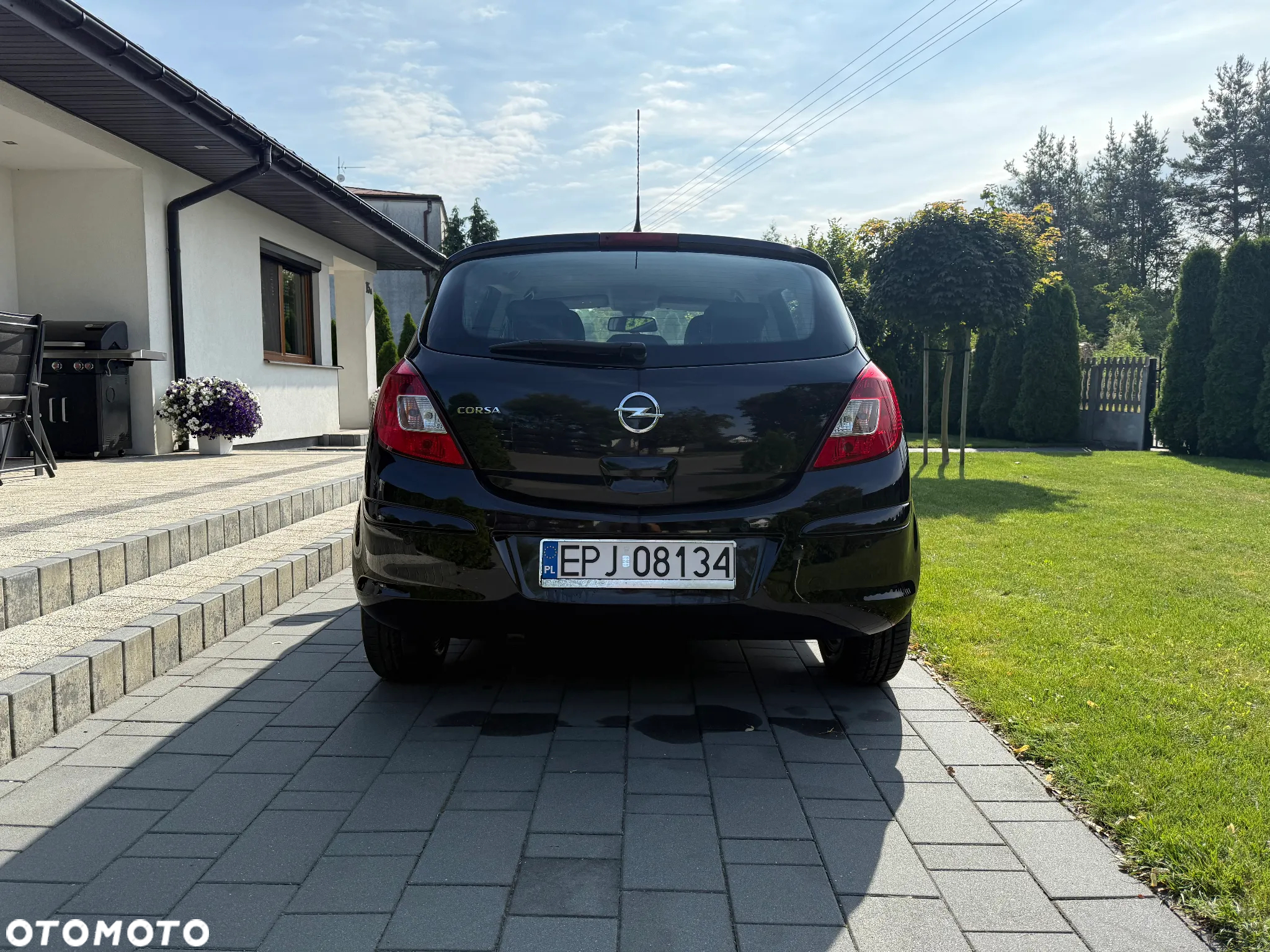 Opel Corsa 1.4 16V Cosmo - 4