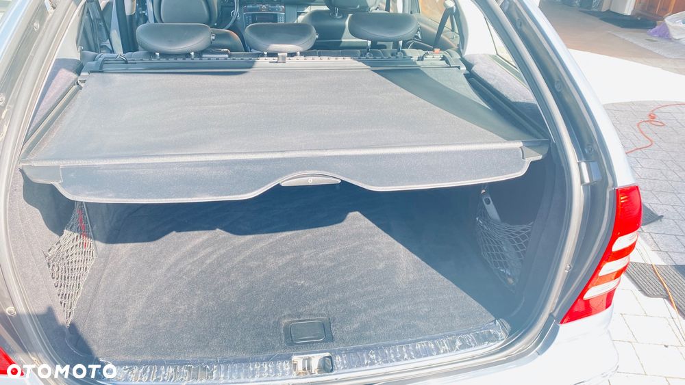 Mercedes-Benz Klasa C - 26