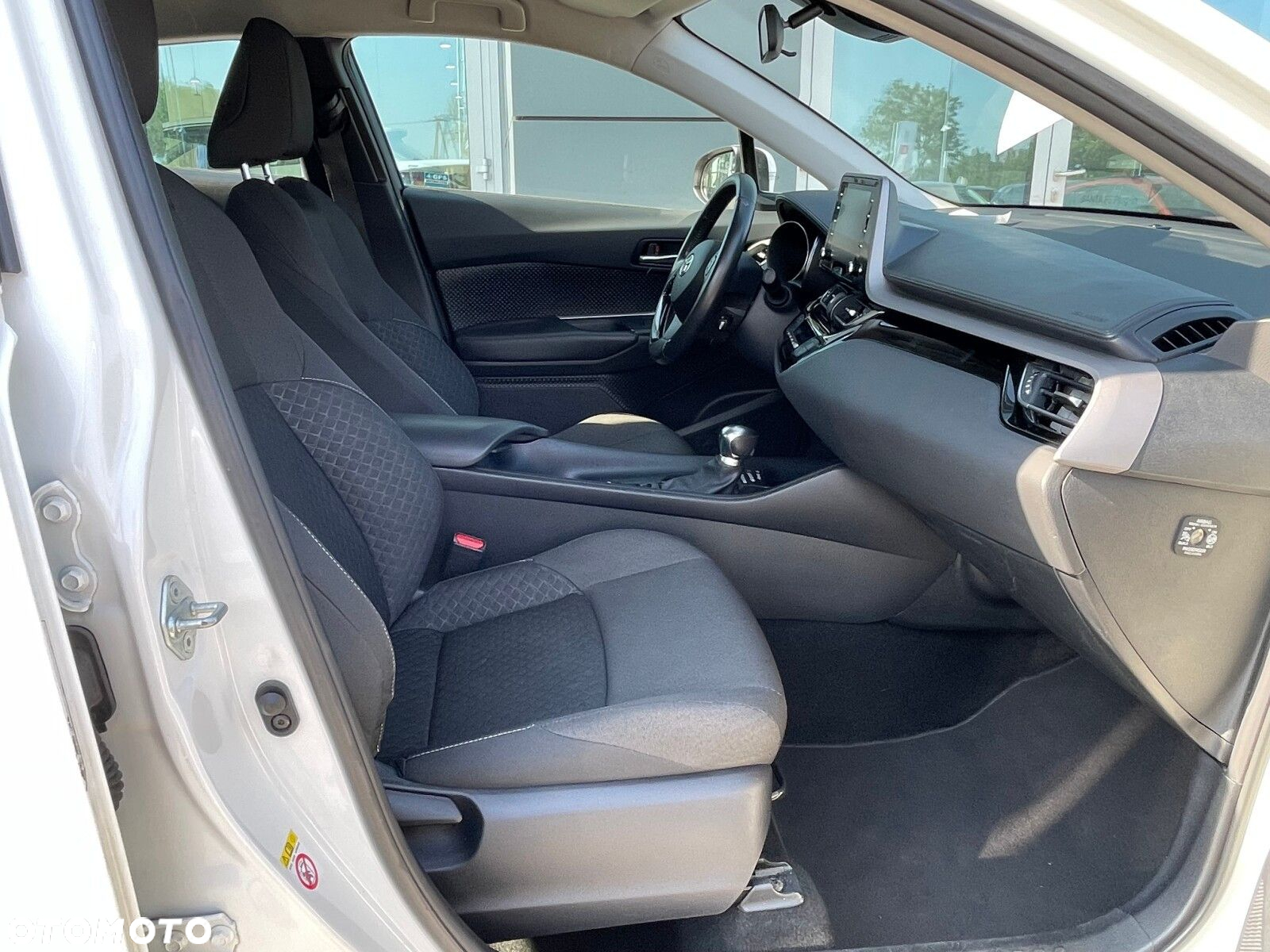 Toyota C-HR 1.8 Hybrid Premium - 14