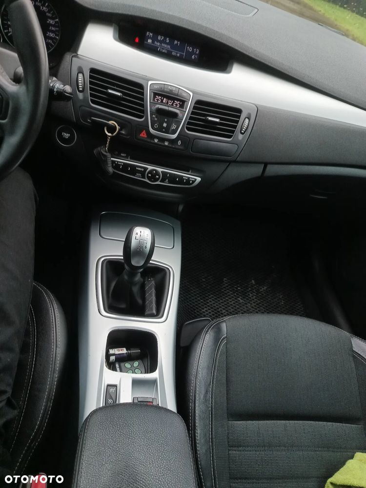 Renault Laguna 2.0 DCi Dynamique - 20
