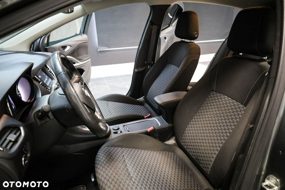 Opel Astra - 15