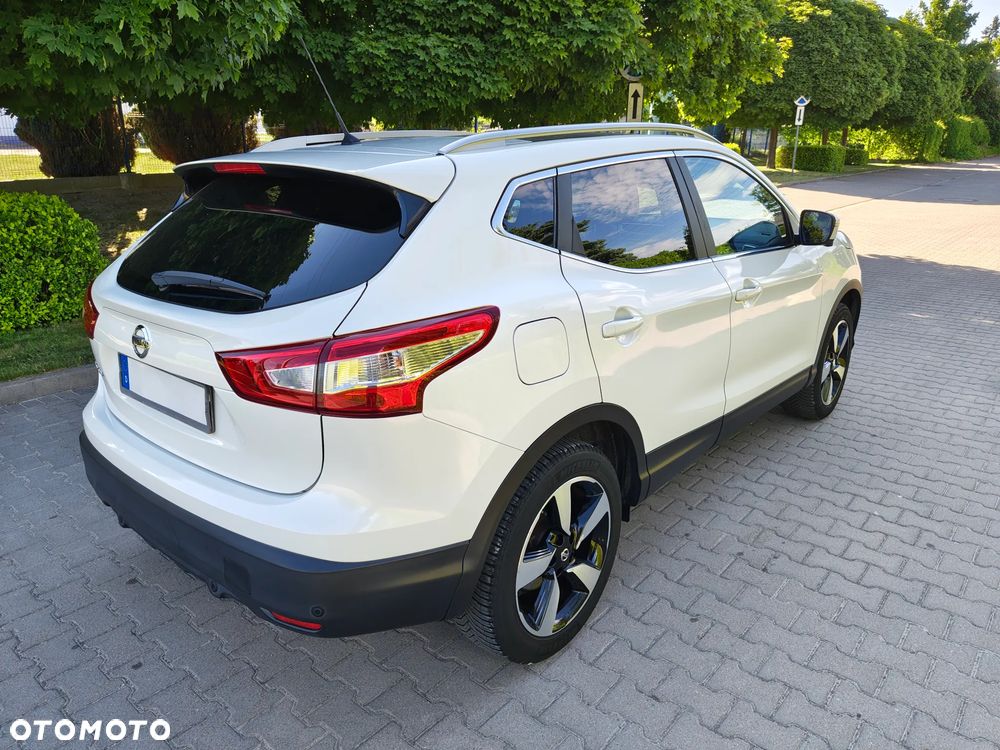Nissan Qashqai 1.2 DIG-T Tekna+ - 4