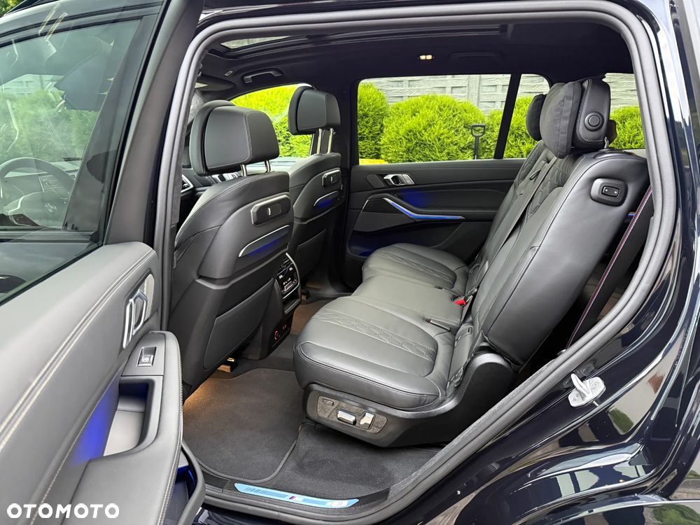 BMW X7 xDrive40d mHEV sport - 9