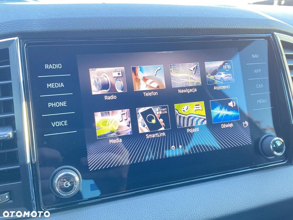 Skoda Karoq 1.5 TSI ACT 4x2 Ambition - 34